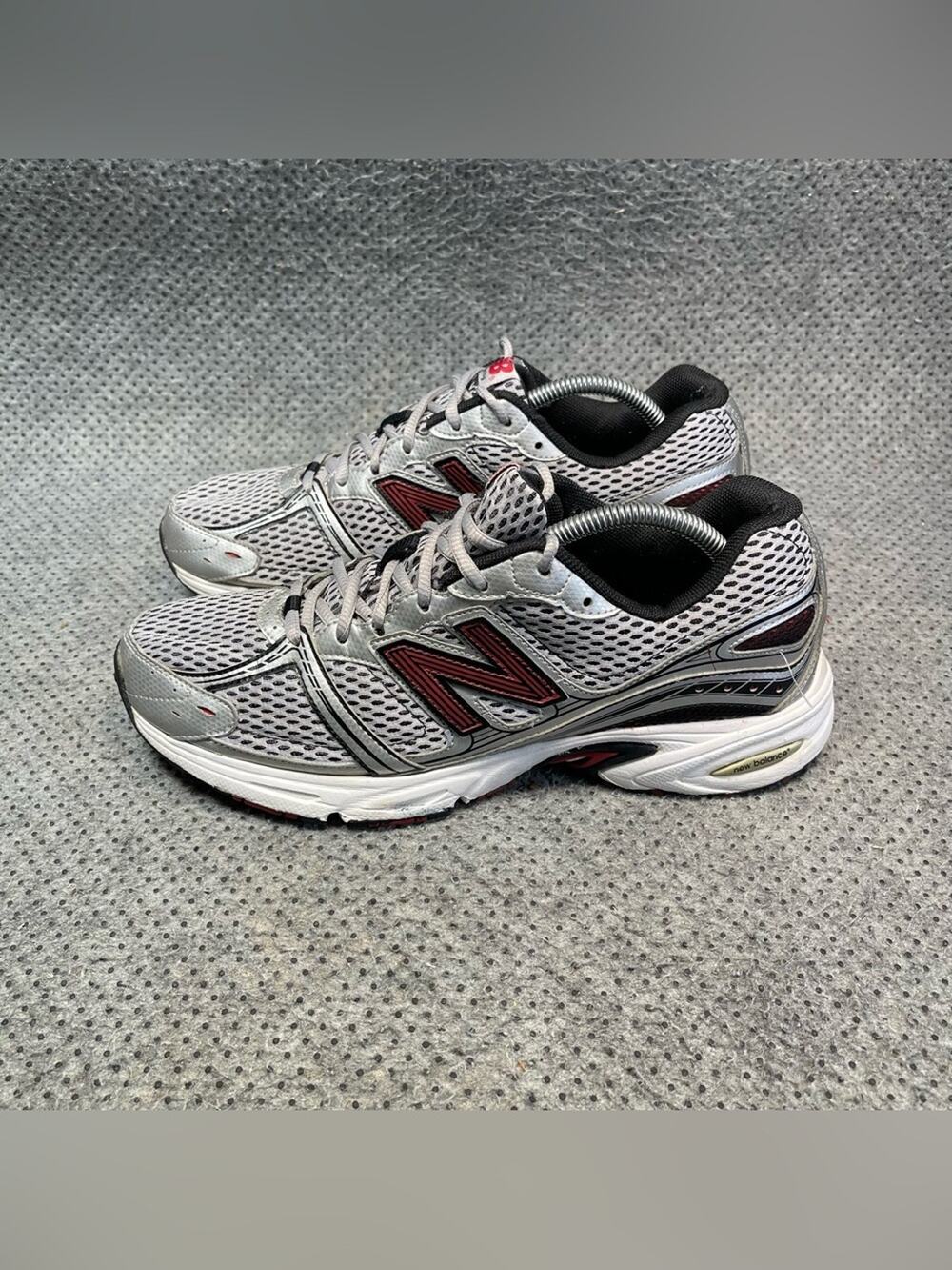 New Balance 470 v2 Silver Mesh Running Shoes Size 9 Men’s